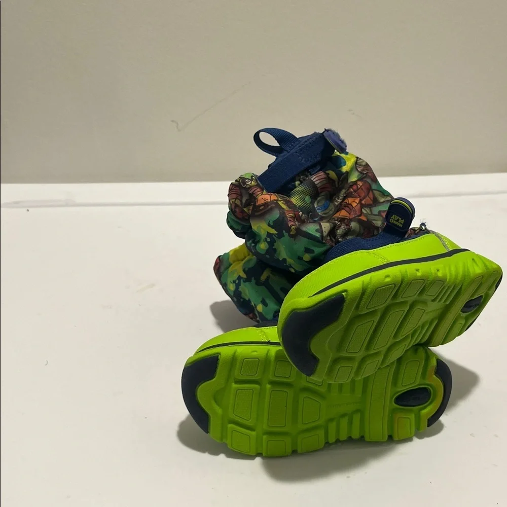 Kids Colorful Stride Rite Teenage Mutant Ninja Turtles Winter Boots